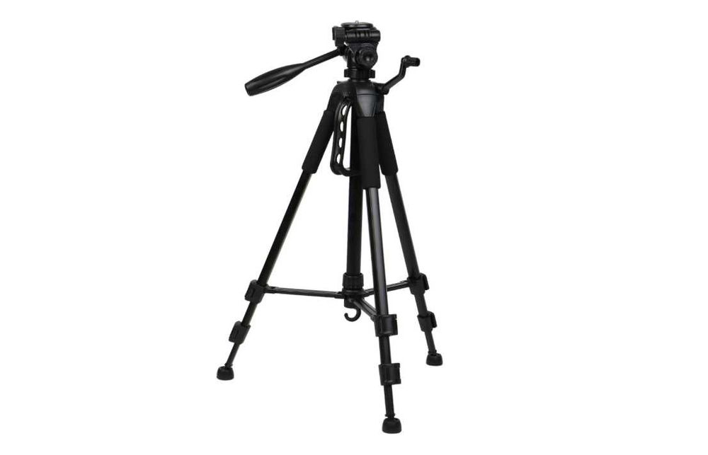 KIT Aparat foto DSLR Canon EOS 2000D 24.1 MP + Obiectiv EF-S 18-55mm DC III