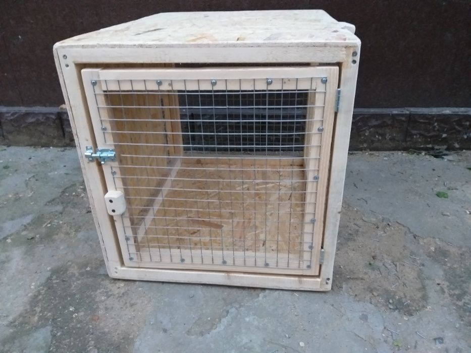 клетка для перевозки собак