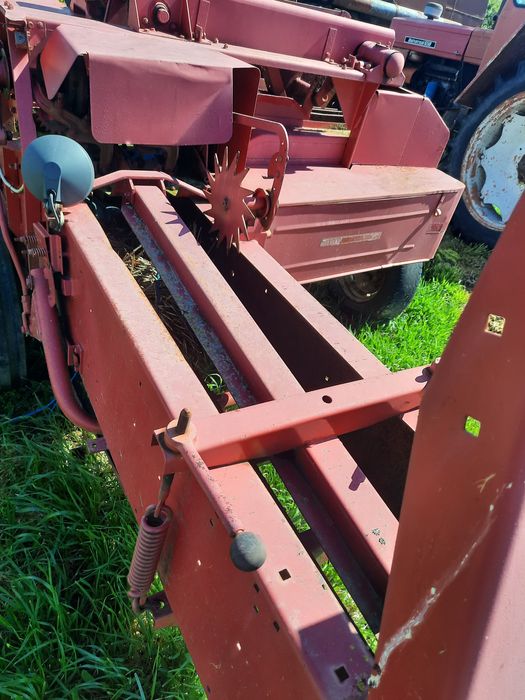 Presa balotat massey ferguson