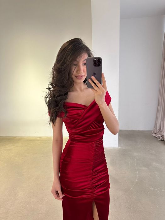 Вечернее платье женское