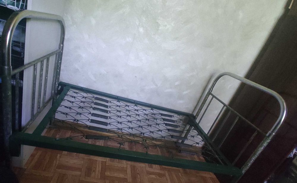 Детская кровать металлическая