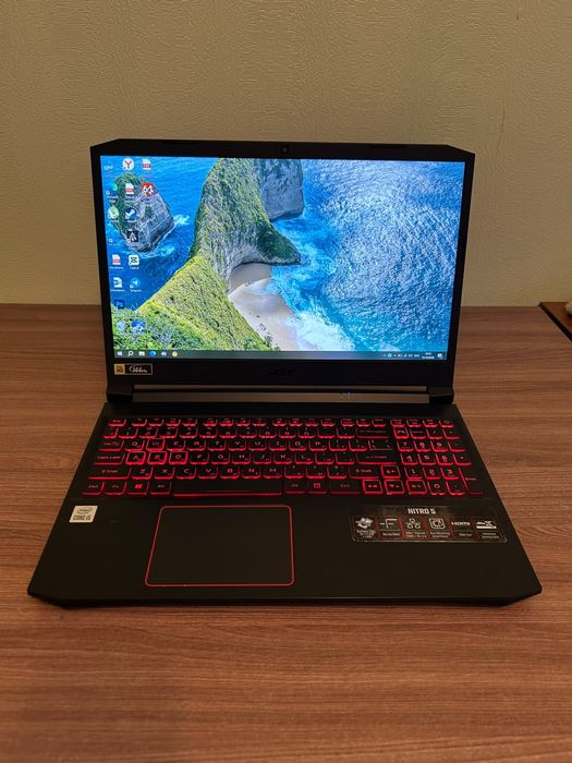 Продам игровой ноутбук Acer Nitro