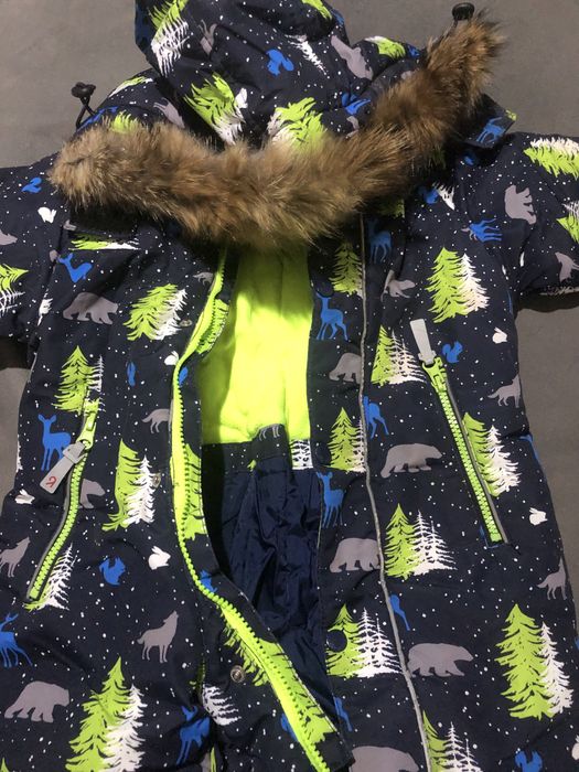 Продам зимний комбинезон на мальчика