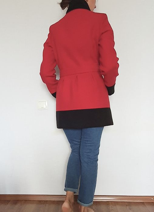 Пальто осеннее 44-46 рр