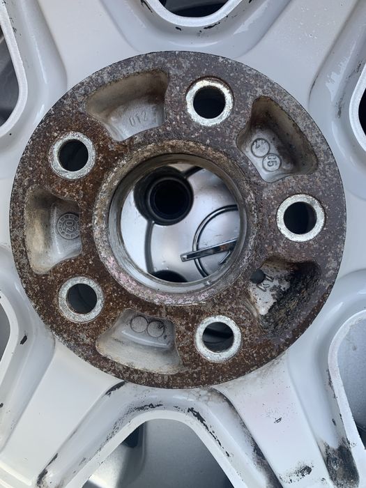 Джанти с гумите за Opel Zafira