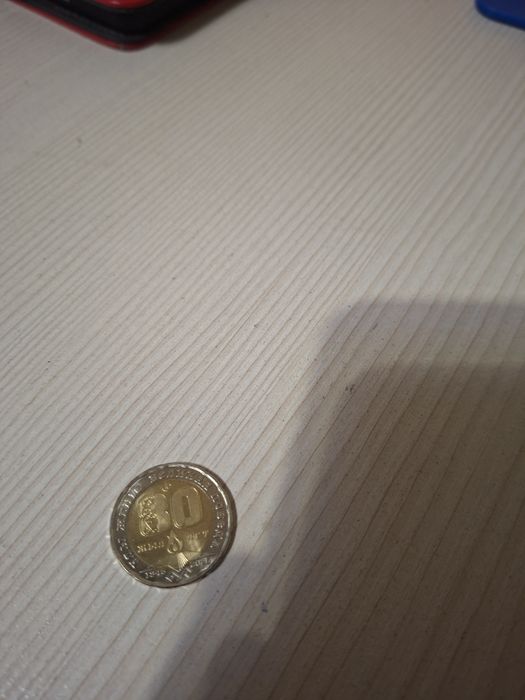 200 тг продаю за 2000тг торг есть