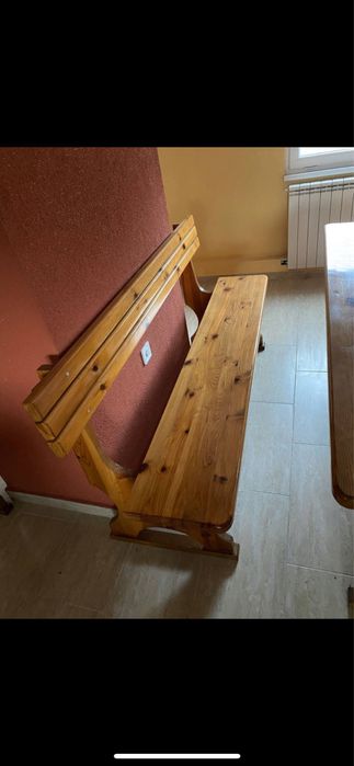 Комплекти масивни маси и столове