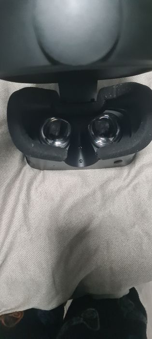 Vând VR Oculus Rift S