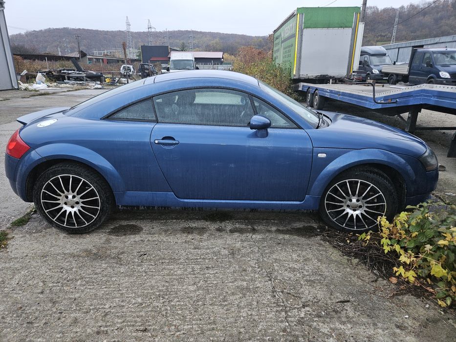 Dezmembrez Audi TT 1.8 turbo benzina 180 cai perfect functional