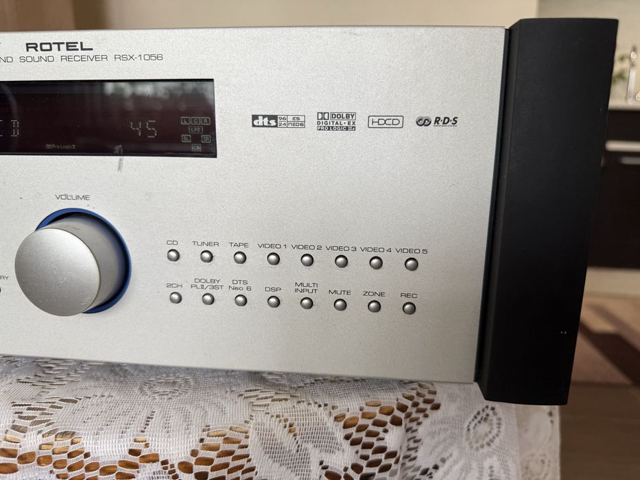 Rotel RSX-1056 resiver