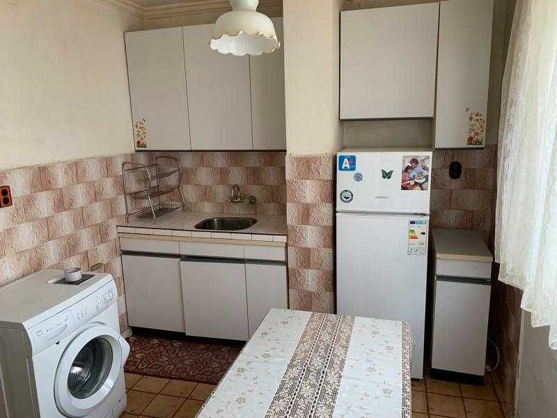 Дава се под наем Двустаен апартамент в Бургас, Възраждане - 72 кв.м за 185 € - Снимка #1