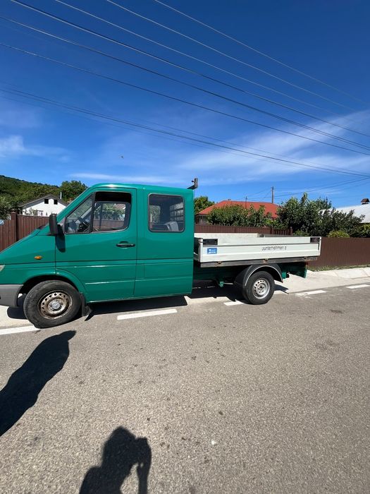 Mercedes Sprinter Doka 7 locuri + ladă