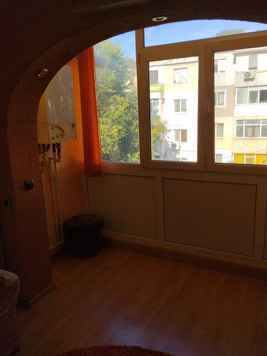 Apartament 2 camere de închiriat