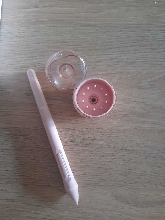 Графичен таблет HUION Inspiroy 2 S - H641P-SP/още в гаранция