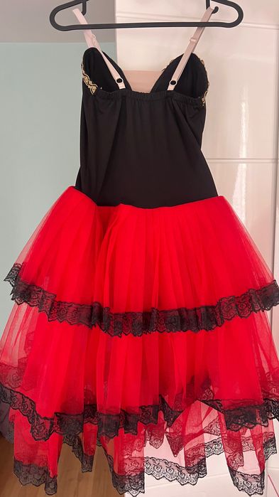 платье испанки за танци, балета или изстъпления