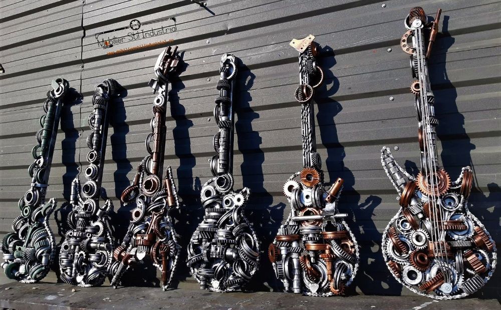 Scultpura Chitara ,obiect decorativ STIL INDUSTRIAL ,steampunk