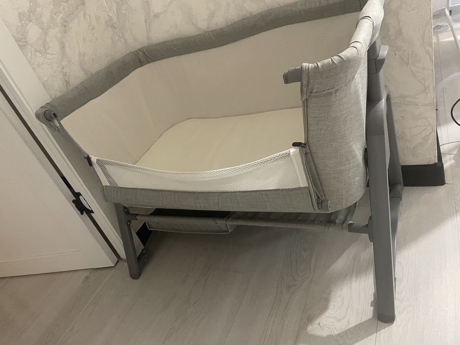 Приставная кроватка