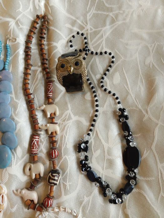 Дамска бижутерия от естествени камъни