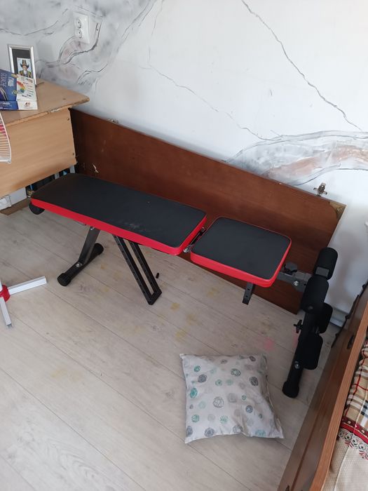 Качалка лежак для гантелей