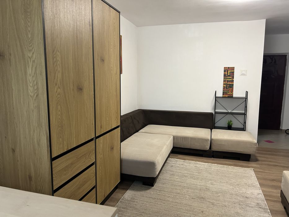 Garsoniera de vanzare