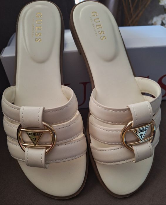 "Guess "нови дамски чехли 40 номер