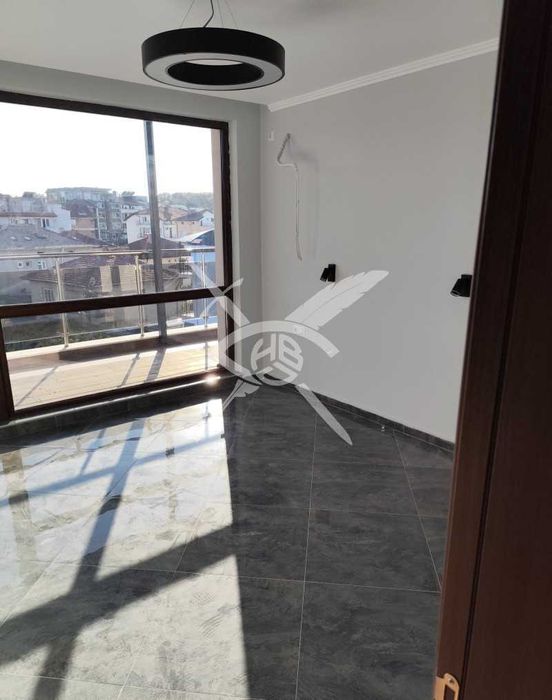 Продава се Двустаен апартамент в Китен - 140 кв.м за 796 €/кв.м - Снимка #1