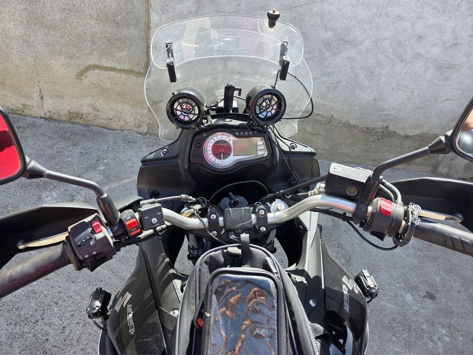 Vand Suzuki v strom 650