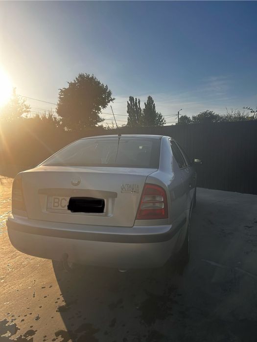 SKODA 100 2003 — imagine 3