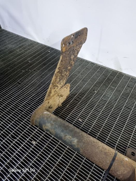 Carlig remorcare Nissan Navara D22 1998 - 2004 SUV 4 Usi (1423)