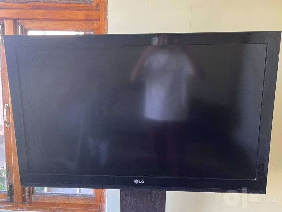 LG 32tali xolati yaxshi