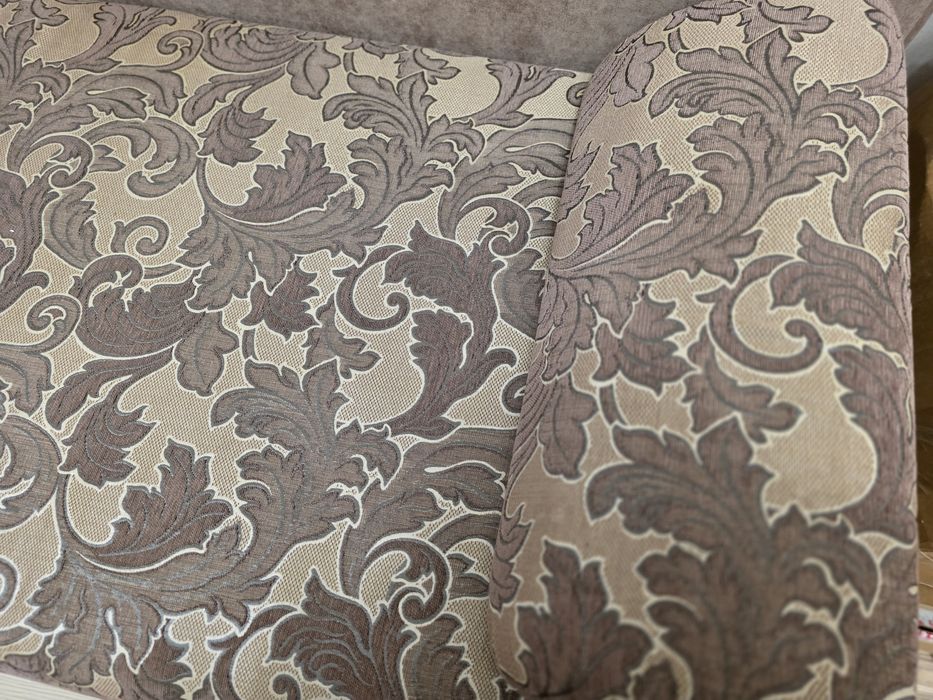 Продам диван в отличном состоянии