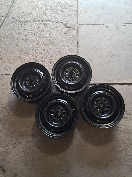 Диски  r-14 разболтовка 5-114.3