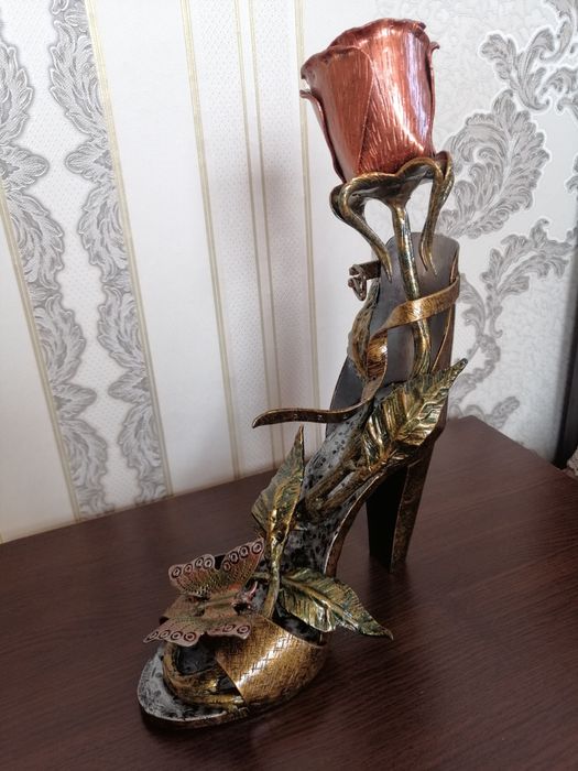 Эксклюзивный подарок девушке на НГ