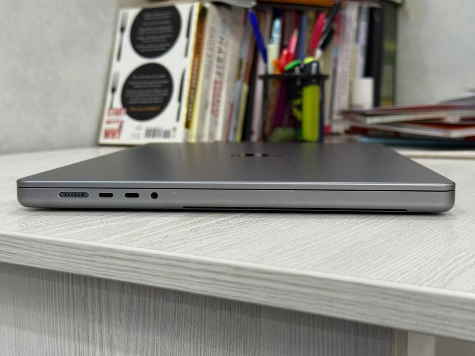 MacBook 16” M1 2021