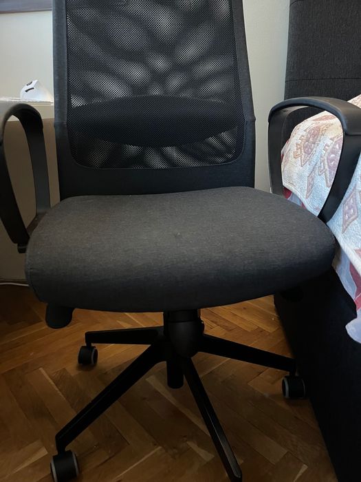 Офис стол MARKUS от IKEA