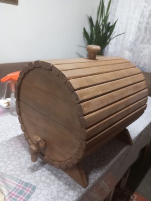 Бочка-бар, подарок из дерева