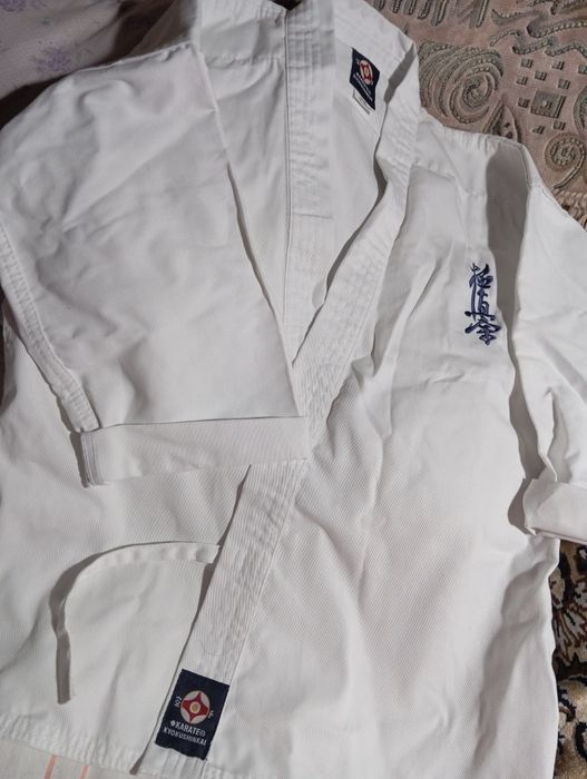 Продам верх от формы для каратэ.