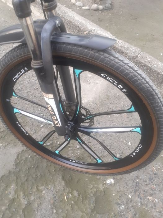 Сотилади велосипед вассат холати зур енгил хамма жойи радной