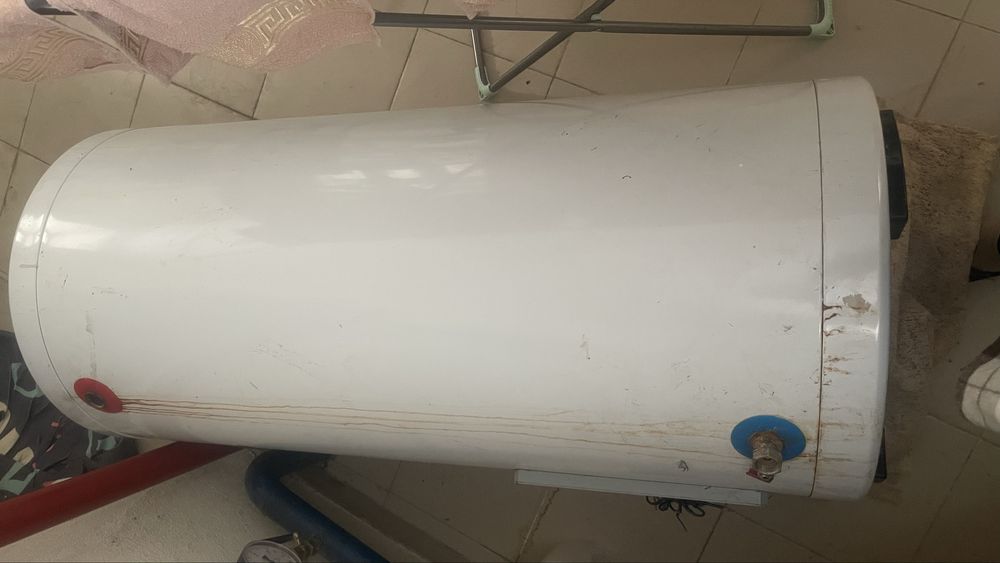 Бойлер б/у продам