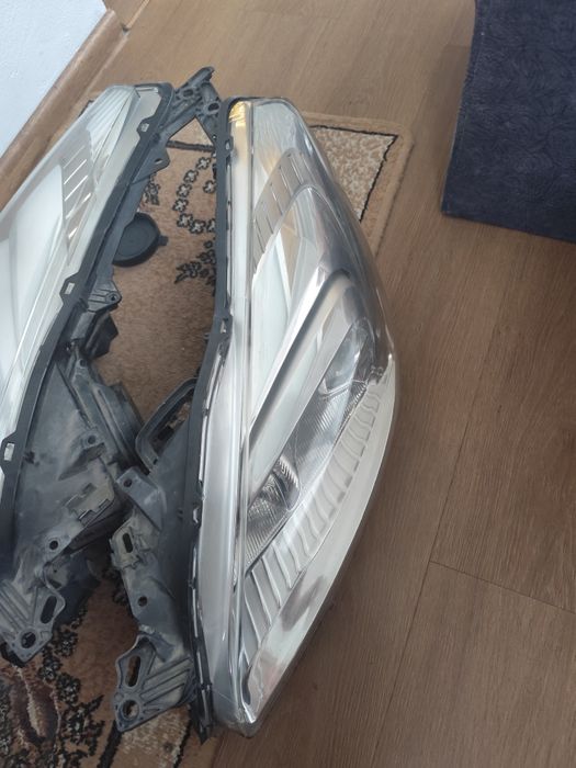 Фарове за Пежо 508