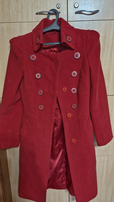 Продам пальто весна-осень