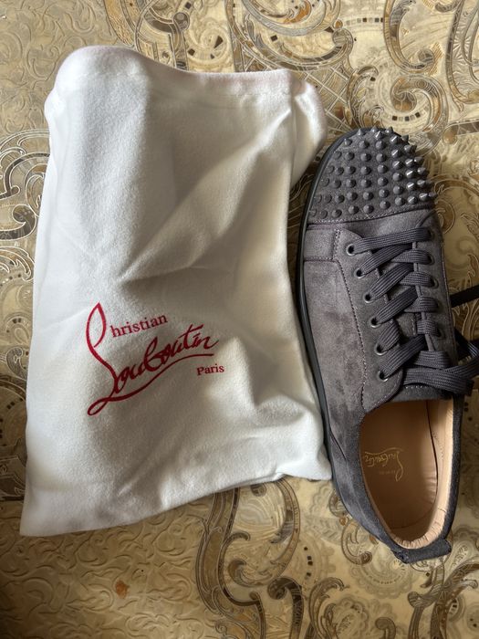 Chrstn Louboutin