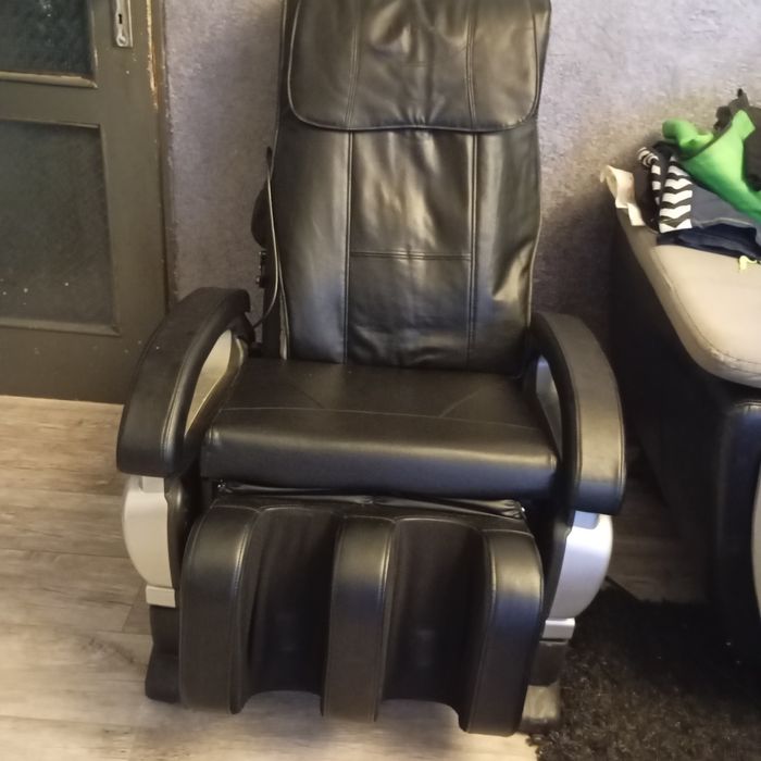 Масажен стол, удобен, черен