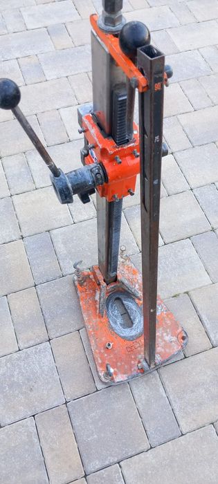 Stativ masina de carotat beton