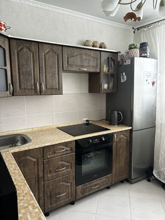 Продам кухонный гарнитур