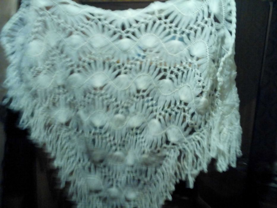 Ретро шал, ръчно плетиво