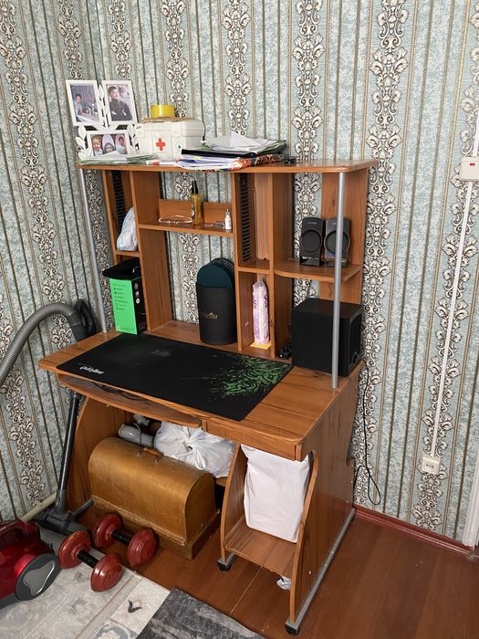 Кампьютерный стол