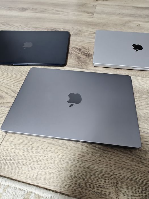 Mabook Pro M5 A3434, Macbook  Pro M1  A2442, Macbook Air M4 A3240 , display , recarosare