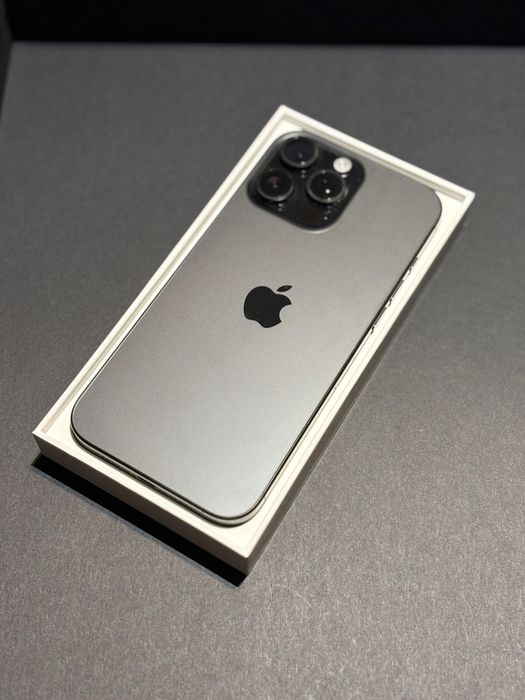 IPHONE 16 PRO MAX / 256GB / Titanium Black
