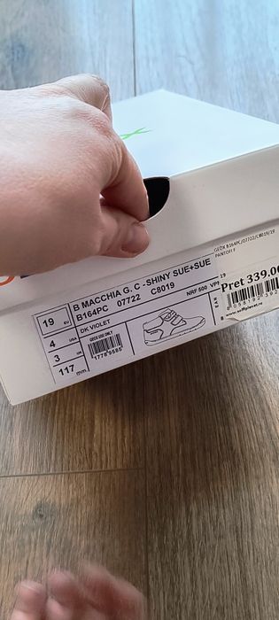 Pantofiori Geox, mărime 19